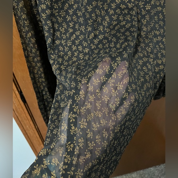 Free People sheer, button down shirt - Picture 5 of 5